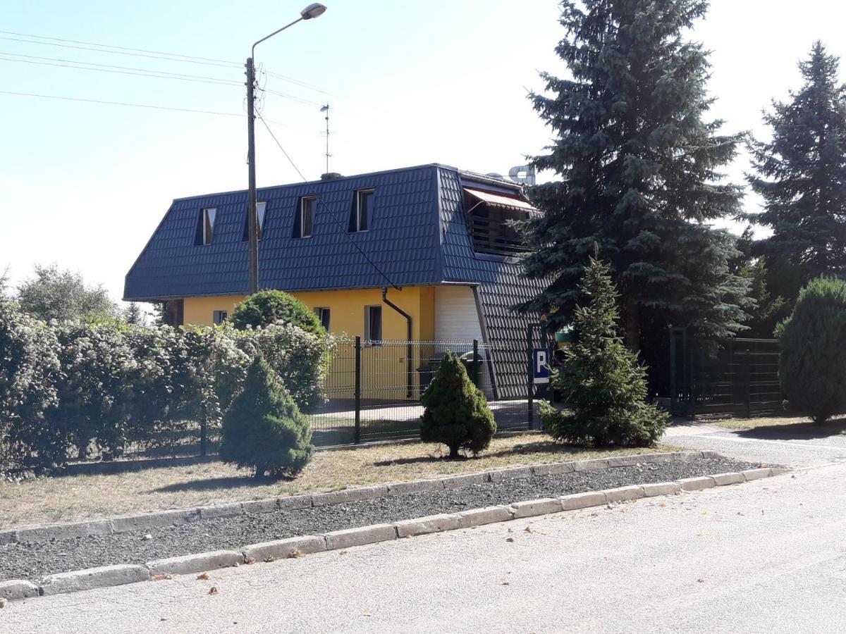 Rooms Noclegi Bytyn Exterior foto